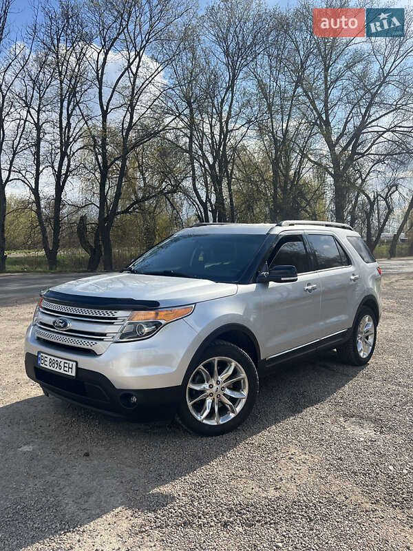 Внедорожник / Кроссовер Ford Explorer 2015 в Первомайске