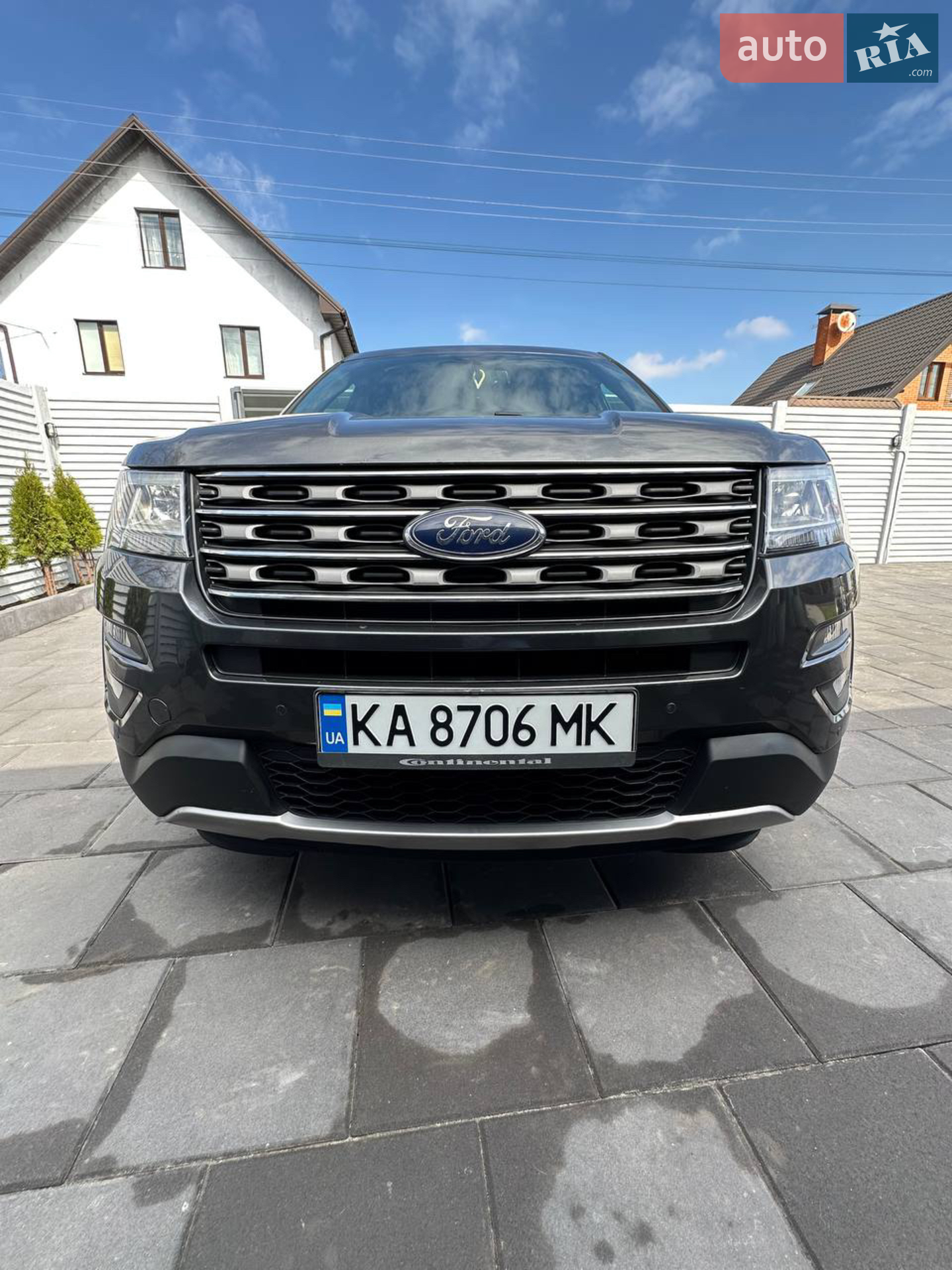 2017 Ford Explorer - мініатюра 2