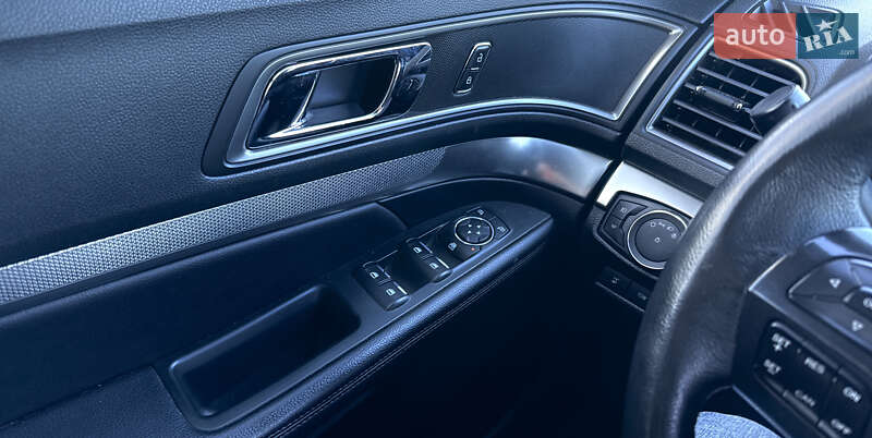 Внедорожник / Кроссовер Ford Explorer 2018 в Киеве