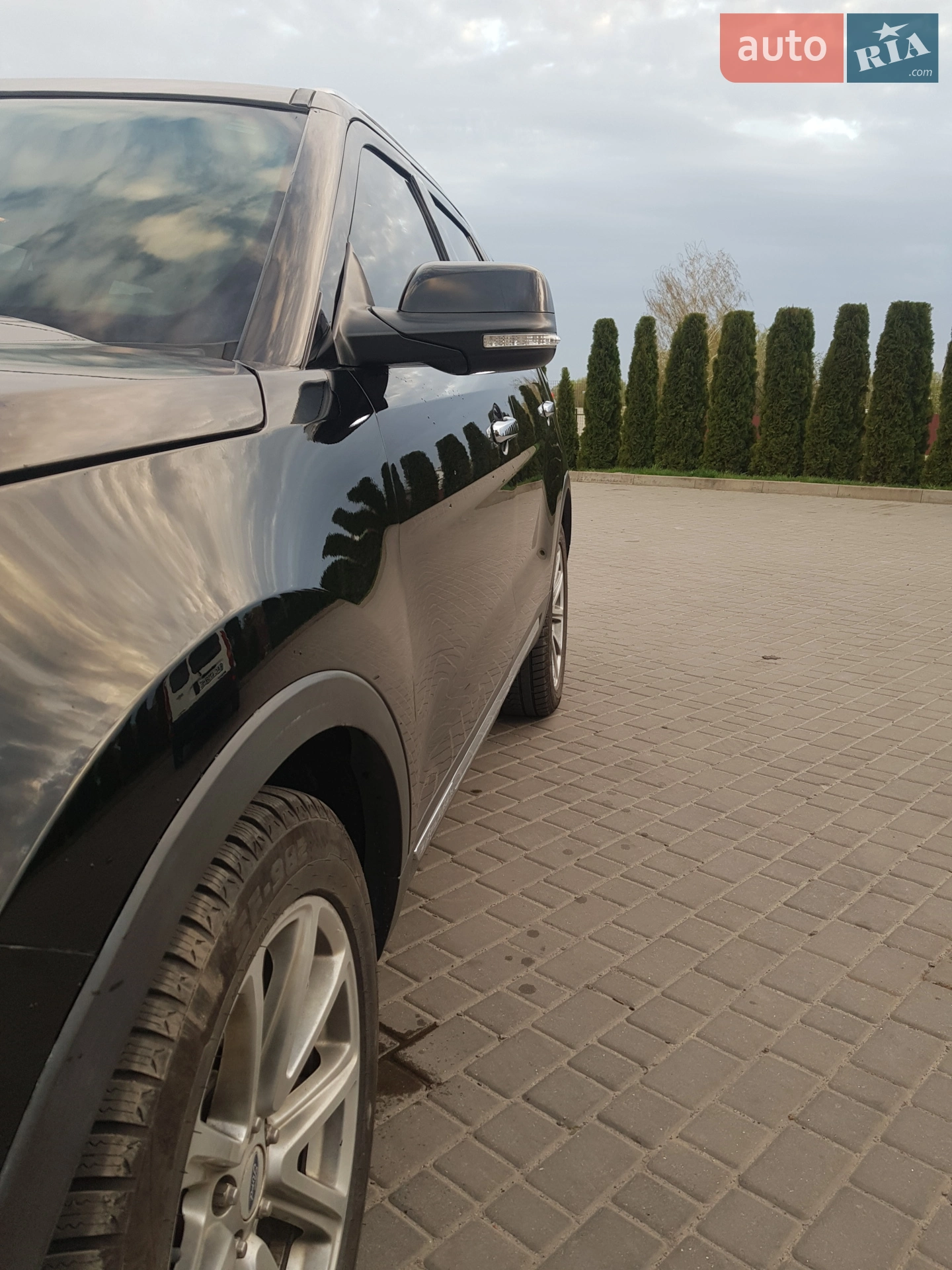 2015 Ford Explorer - мініатюра 4