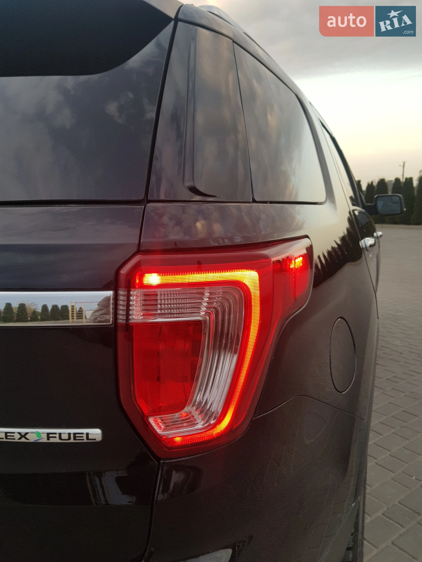 2015 Ford Explorer - мініатюра 21