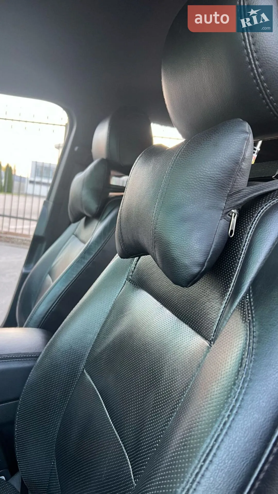 2013 Ford Explorer - мініатюра 19
