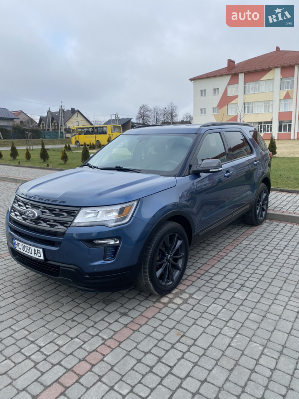 2017 Ford Explorer - мініатюра 23