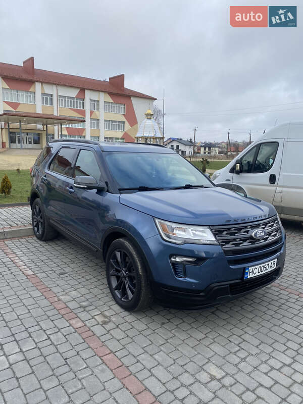 Внедорожник / Кроссовер Ford Explorer 2018 в Львове