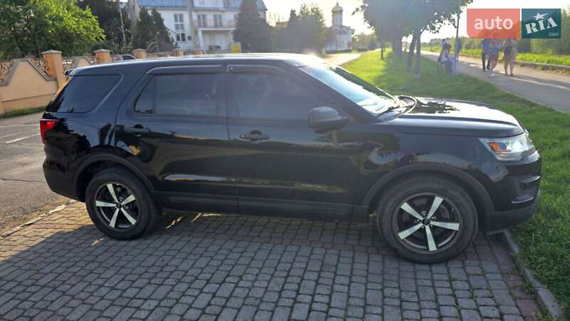 Позашляховик / Кросовер Ford Explorer 2016 в Мукачевому