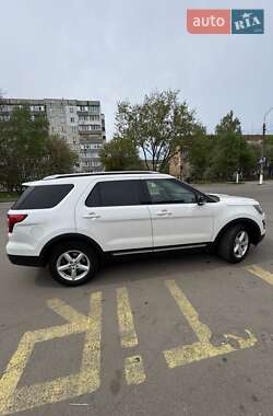 Внедорожник / Кроссовер Ford Explorer 2016 в 