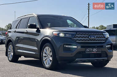 Позашляховик / Кросовер Ford Explorer 2019 в 