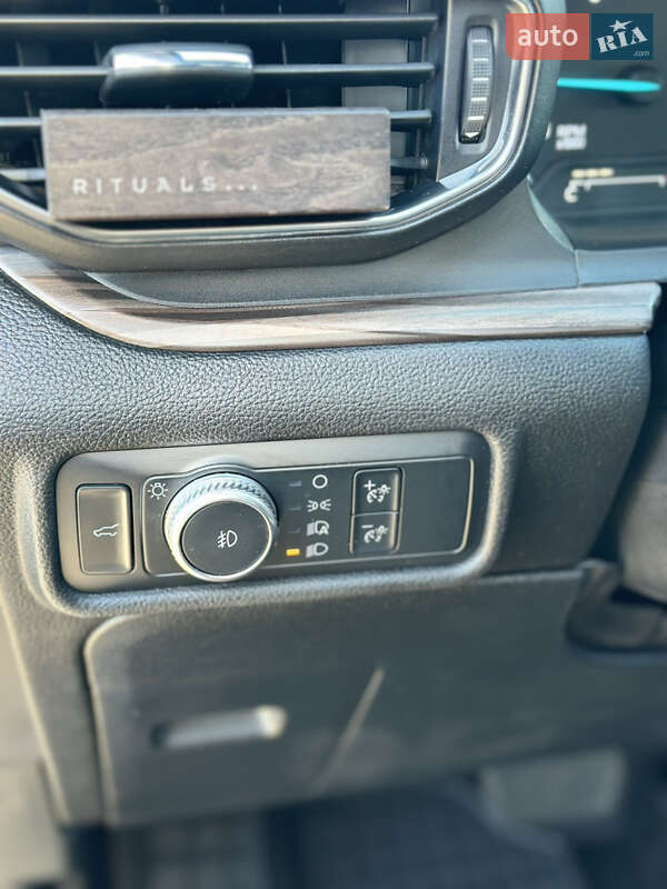 Внедорожник / Кроссовер Ford Explorer 2019 в Киеве фото 23 Внедорожник / Кроссовер Ford Explorer 2019 в Киеве