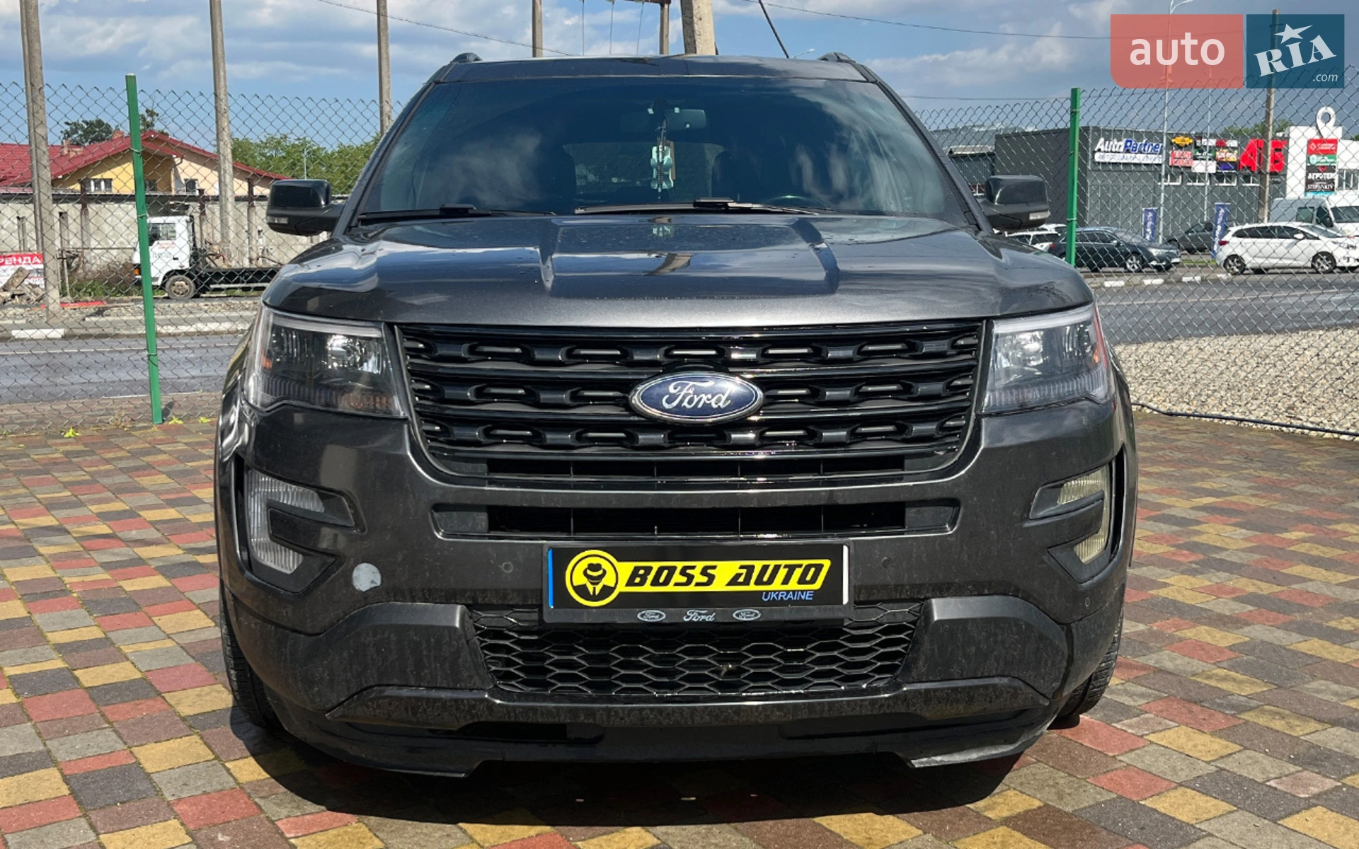 2016 Ford Explorer - мініатюра 2