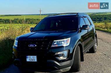 Внедорожник / Кроссовер Ford Explorer 2015 в Днепре