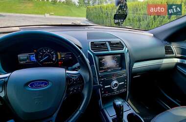 Внедорожник / Кроссовер Ford Explorer 2015 в Днепре