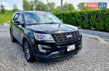 Внедорожник / Кроссовер Ford Explorer 2015 в Днепре
