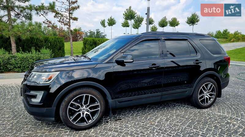 Внедорожник / Кроссовер Ford Explorer 2015 в Днепре
