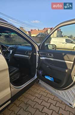 Позашляховик / Кросовер Ford Explorer 2016 в Івано-Франківську