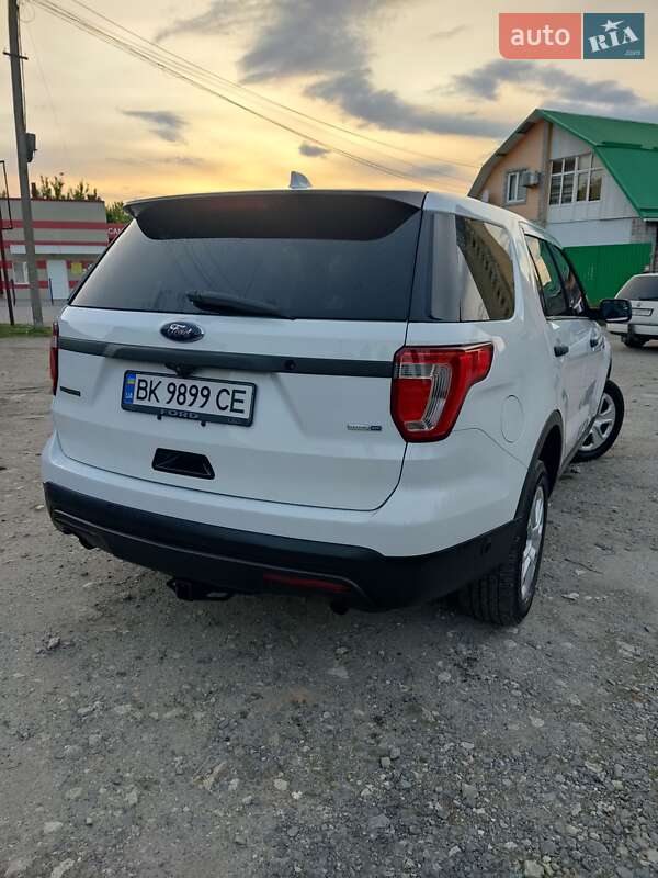 Внедорожник / Кроссовер Ford Explorer 2017 в Кременце фото 12 Внедорожник / Кроссовер Ford Explorer 2017 в Кременце