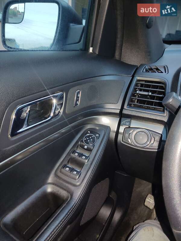 Внедорожник / Кроссовер Ford Explorer 2017 в Кременце фото 61 Внедорожник / Кроссовер Ford Explorer 2017 в Кременце