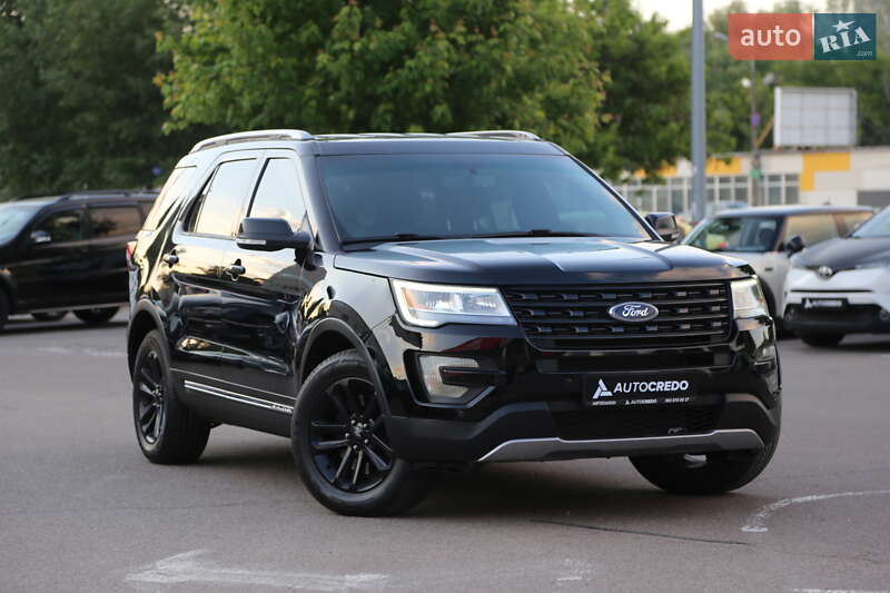 Внедорожник / Кроссовер Ford Explorer 2015 в 