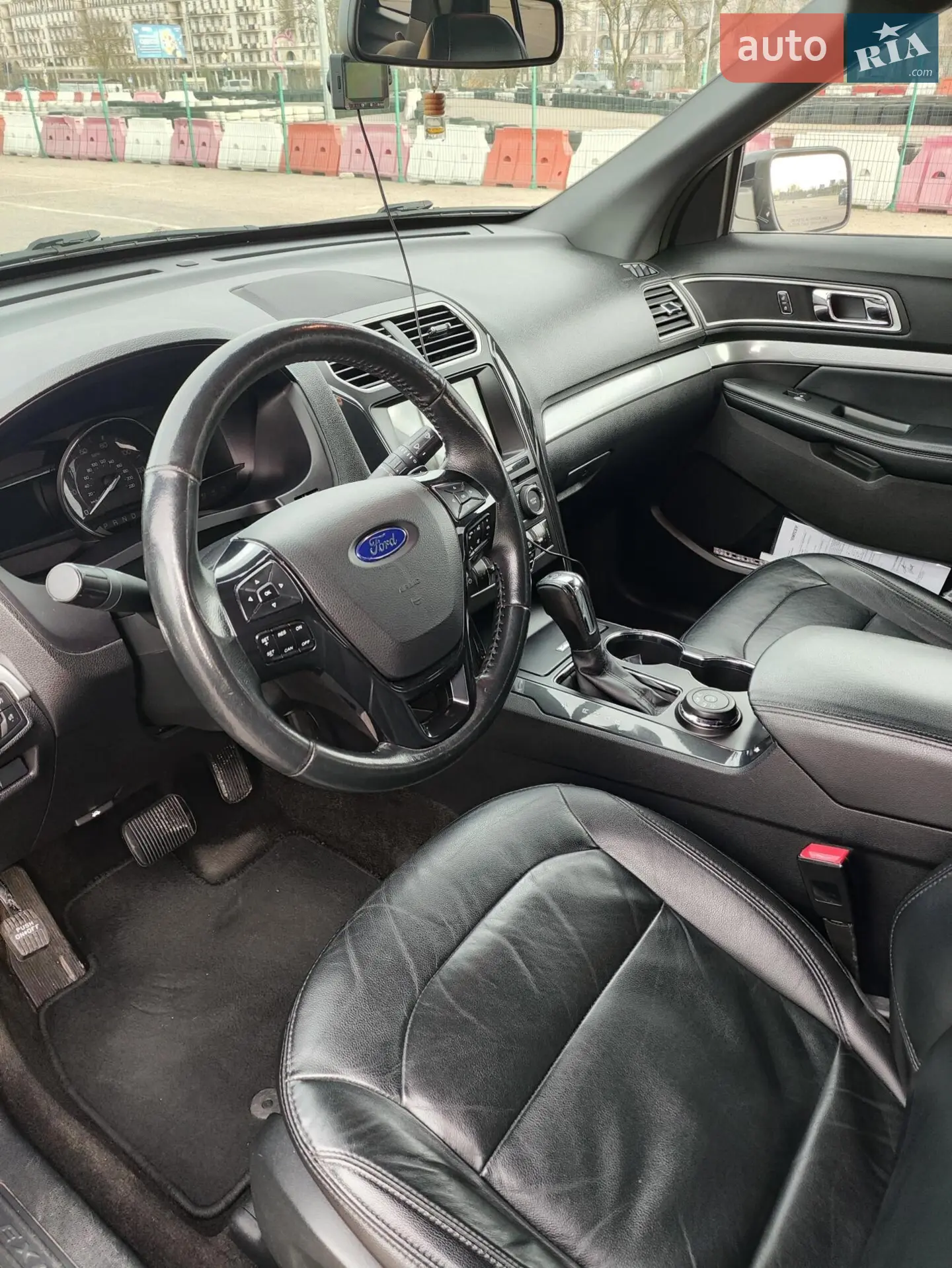 2017 Ford Explorer - мініатюра 10