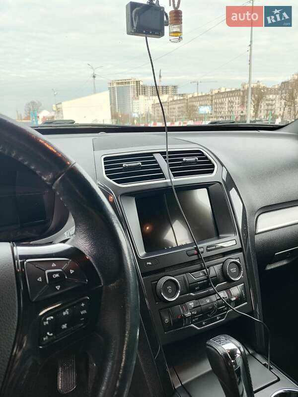 Внедорожник / Кроссовер Ford Explorer 2017 в Одессе
