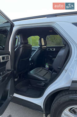Внедорожник / Кроссовер Ford Explorer 2019 в 