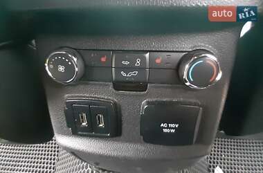 Позашляховик / Кросовер Ford Explorer 2017 в  фото 23 Позашляховик / Кросовер Ford Explorer 2017 в