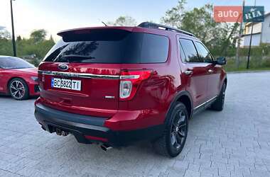 Позашляховик / Кросовер Ford Explorer 2012 в 