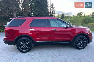 Позашляховик / Кросовер Ford Explorer 2012 в 