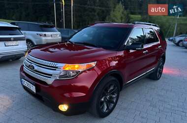 Позашляховик / Кросовер Ford Explorer 2012 в 