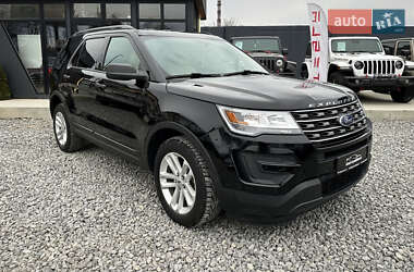 Позашляховик / Кросовер Ford Explorer 2017 в Чернівцях