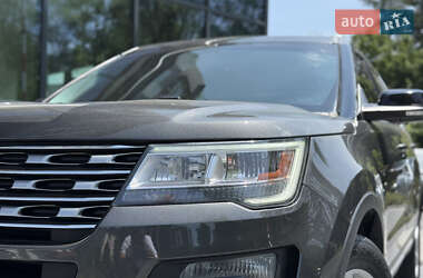 Внедорожник / Кроссовер Ford Explorer 2017 в 