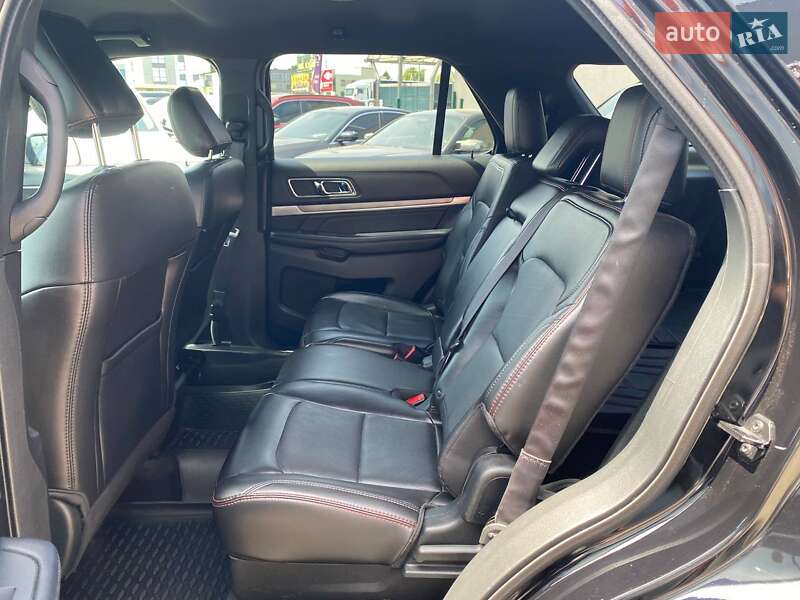 Внедорожник / Кроссовер Ford Explorer 2018 в Львове