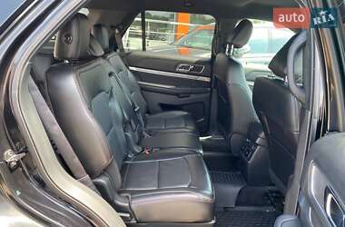Внедорожник / Кроссовер Ford Explorer 2018 в 