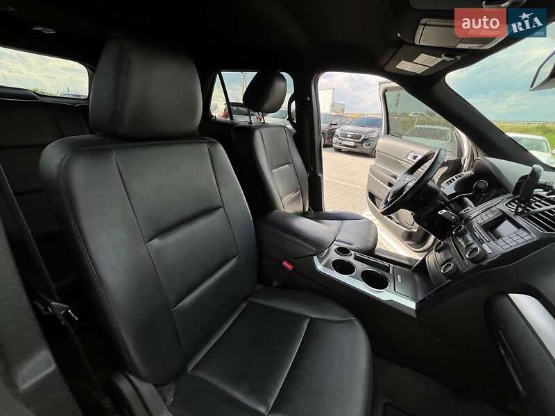 Позашляховик / Кросовер Ford Explorer 2017 в Львові