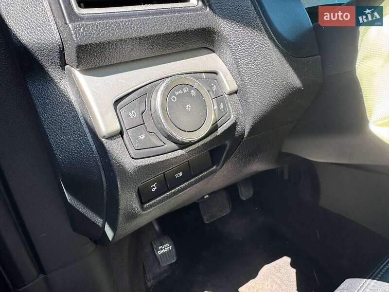 Внедорожник / Кроссовер Ford Explorer 2015 в Львове