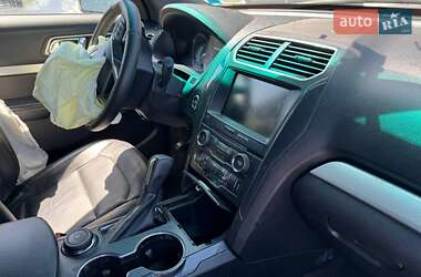 Внедорожник / Кроссовер Ford Explorer 2015 в Львове фото 17 Внедорожник / Кроссовер Ford Explorer 2015 в Львове