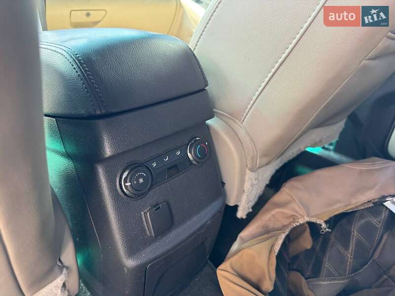 Внедорожник / Кроссовер Ford Explorer 2013 в Львове фото 16 Внедорожник / Кроссовер Ford Explorer 2013 в Львове