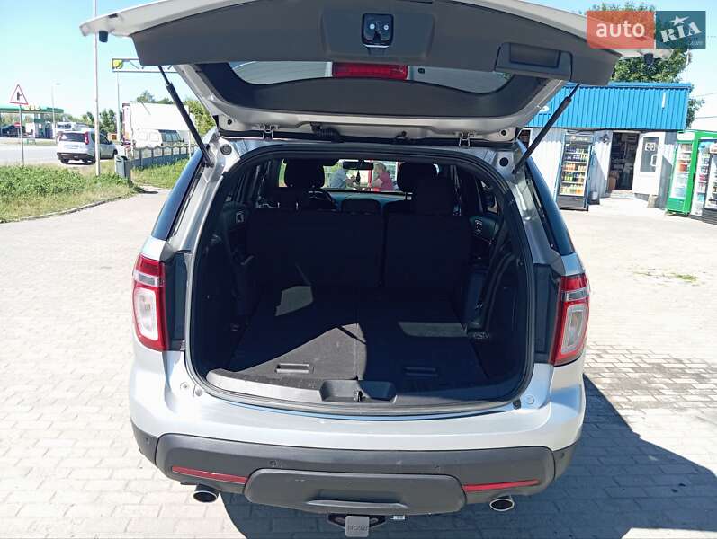 Внедорожник / Кроссовер Ford Explorer 2013 в Дубно
