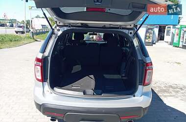 Внедорожник / Кроссовер Ford Explorer 2013 в 