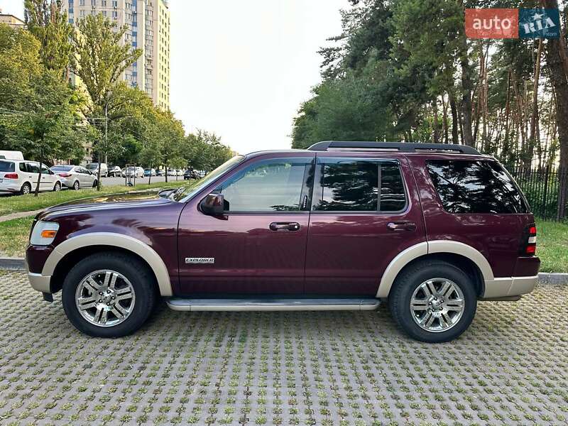 Внедорожник / Кроссовер Ford Explorer 2008 в Киеве