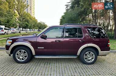 Позашляховик / Кросовер Ford Explorer 2008 в 