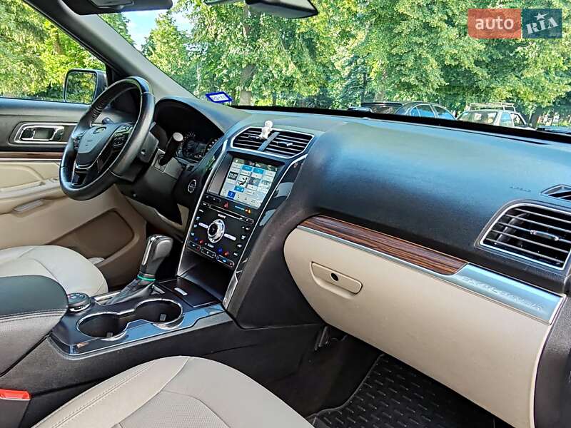 Внедорожник / Кроссовер Ford Explorer 2018 в Киеве