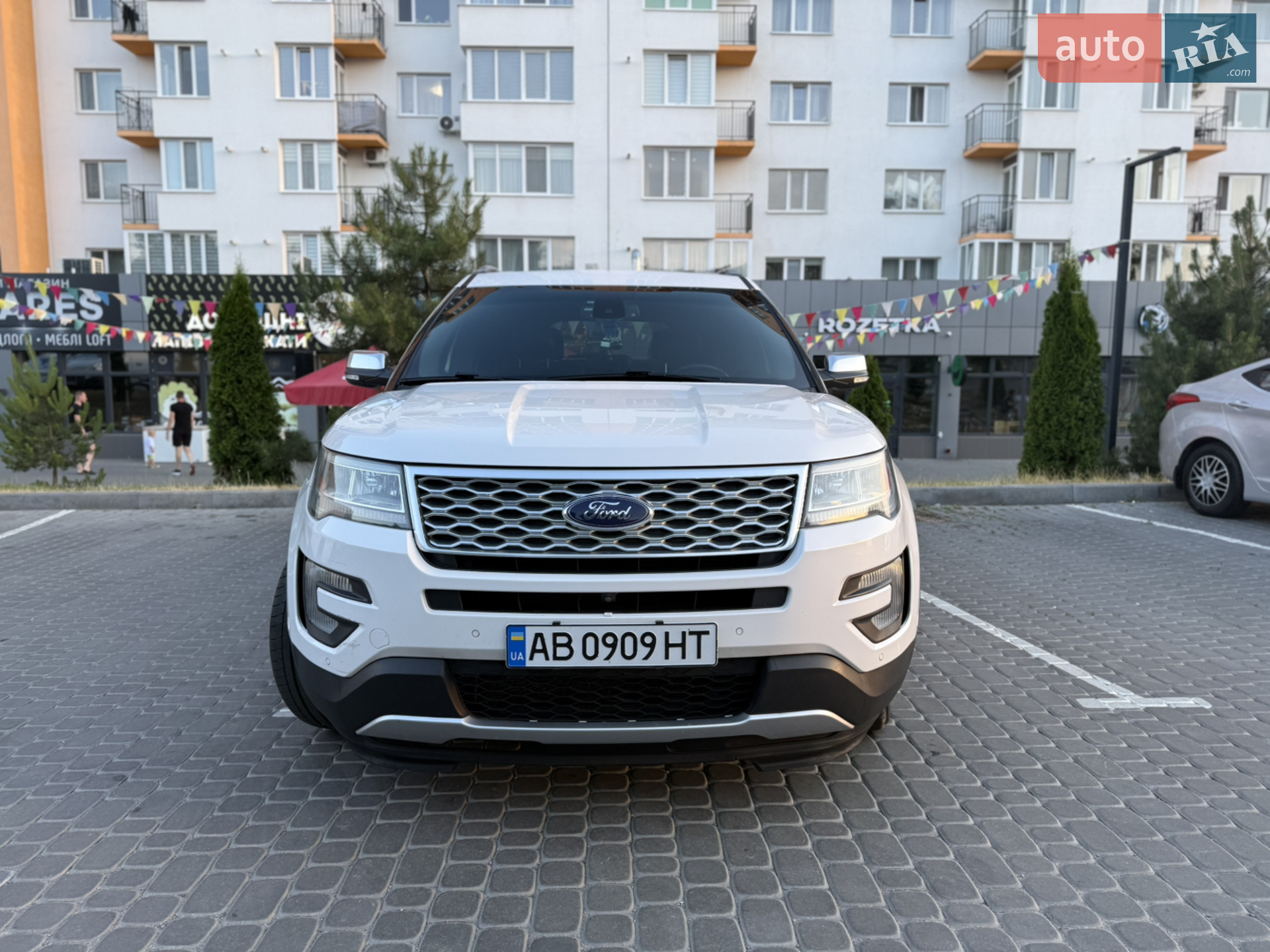 2016 Ford Explorer - мініатюра 3