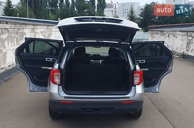 Внедорожник / Кроссовер Ford Explorer 2022 в 