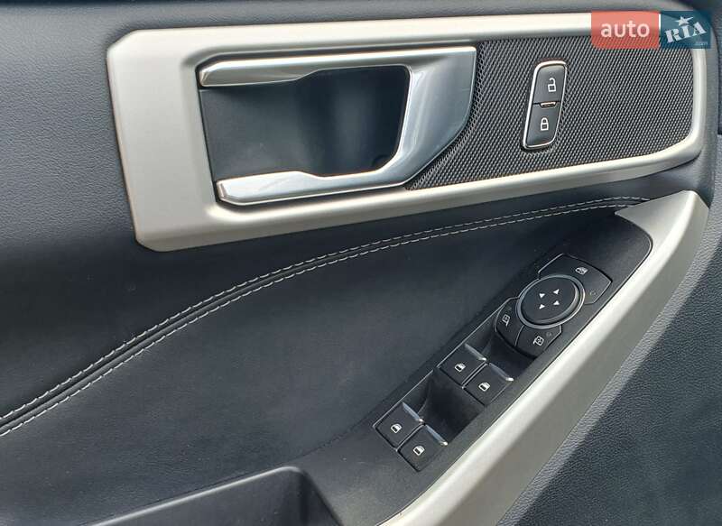 Позашляховик / Кросовер Ford Explorer 2022 в Києві