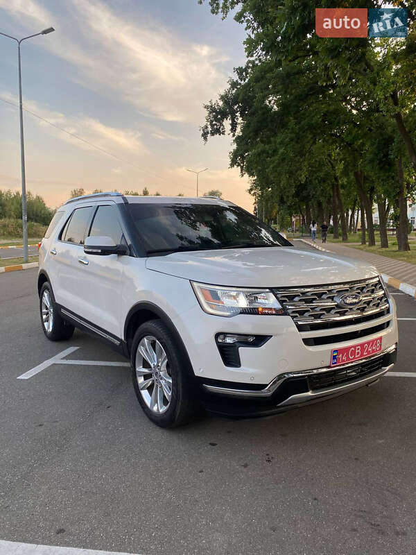 Внедорожник / Кроссовер Ford Explorer 2018 в Киеве