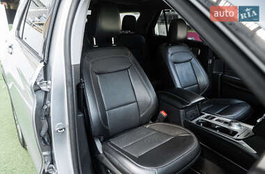 Внедорожник / Кроссовер Ford Explorer 2021 в 