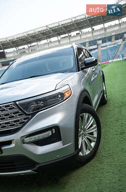 Внедорожник / Кроссовер Ford Explorer 2021 в 