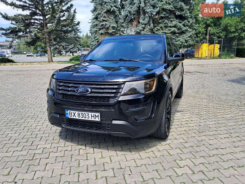 Внедорожник / Кроссовер Ford Explorer 2018 в Черновцах