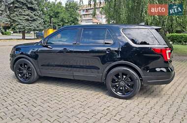 Внедорожник / Кроссовер Ford Explorer 2018 в 