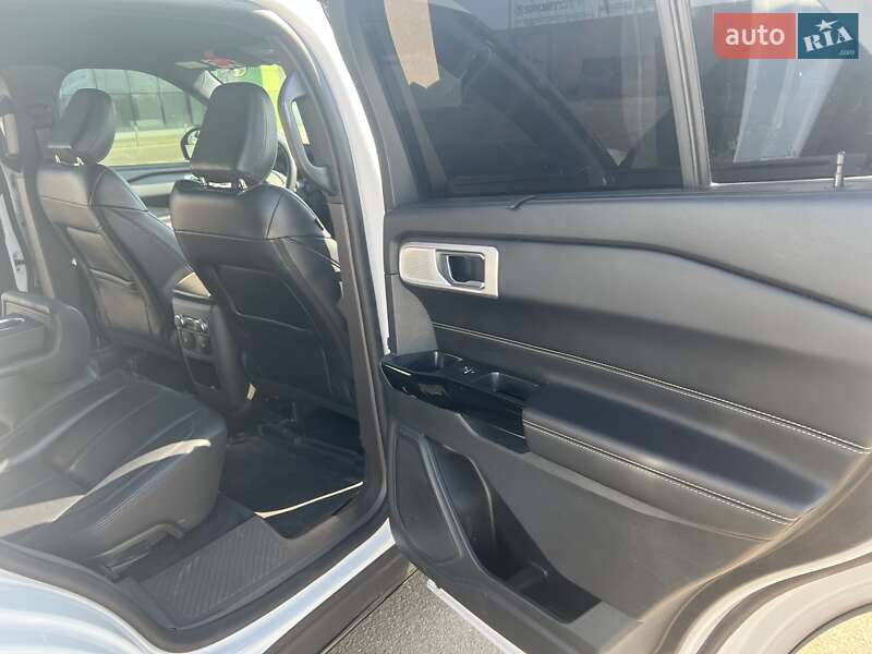 Внедорожник / Кроссовер Ford Explorer 2019 в Киеве